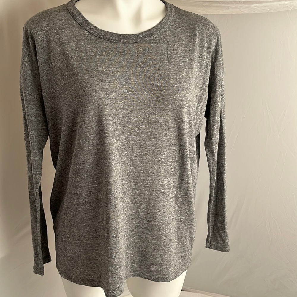 Chaser heather gray open strappy back long sleeve t-shirt